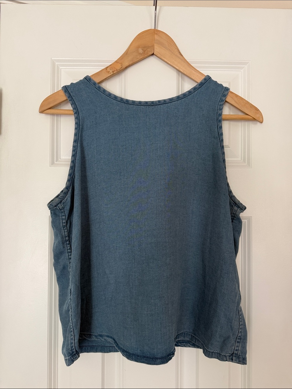 Banana Republic Tencel Tank Size Small